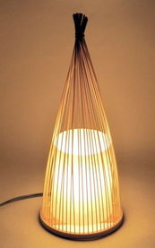 駿河竹千筋細(xì)工 傳統(tǒng)與現(xiàn)代的交融——以2010年秋新品“雪ん子燈”B型為例